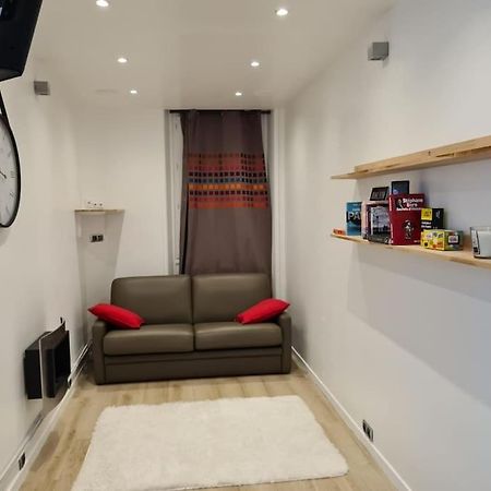 Suresnes : 2 Pieces Cosy Apartment Exterior photo